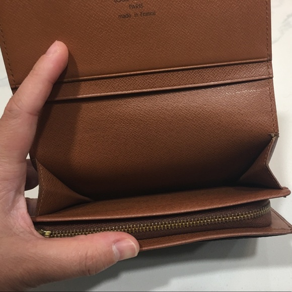 Authentic LV monogram Porte-Monnaie Tresor Wallet - Picture 10 of 17